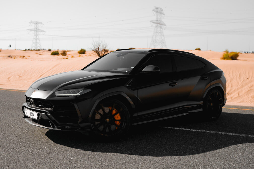 Rent Lamborghini Urus Dubai